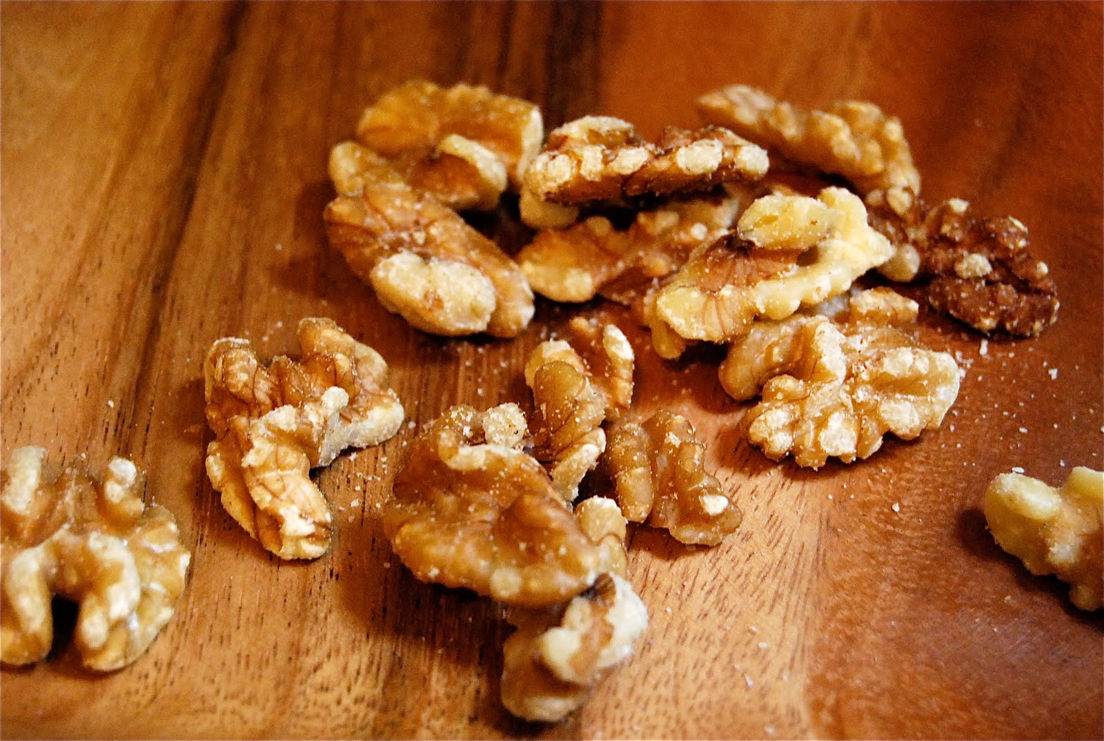 Savory and Sweet Spiced Walnuts {Powernap} The Naptime Chef